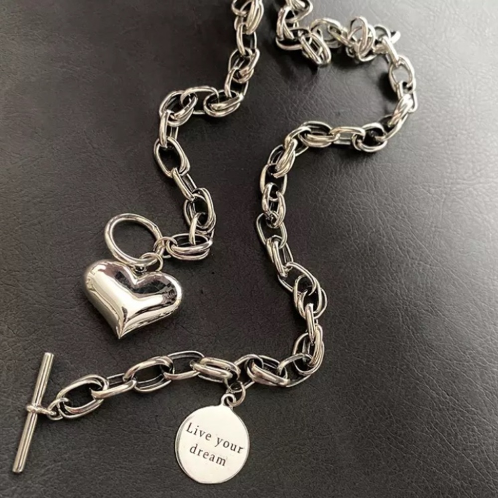 Sterling Silver Heart Chain Link Charm Pendant Toggle Necklace - Picture 5 of 9